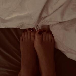 Feet-emm_photo mym