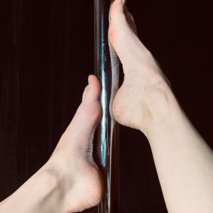 Feet-morti mym