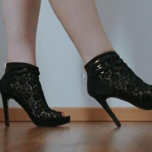 Feet_by_emili mym