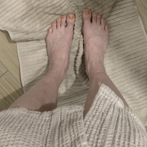 Feet_clem mym