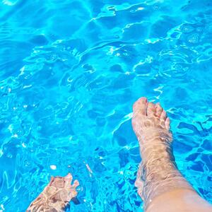 Feet_curvy_women mym