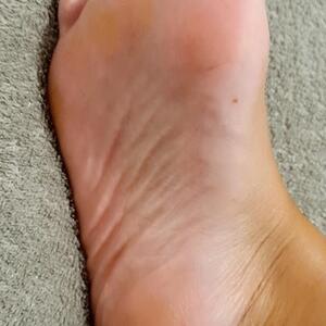 Feet_curvy_women mym