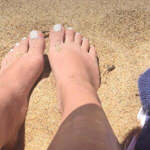 Feet_flora mym