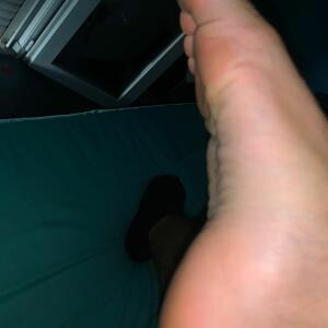 Feet_foot322_ mym