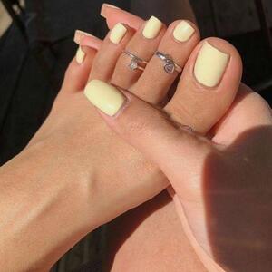 Feet_girl1 mym
