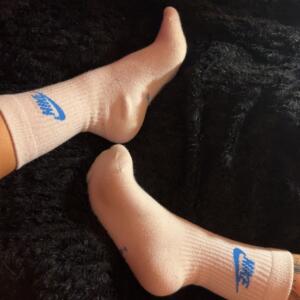 Feet_girl24 mym