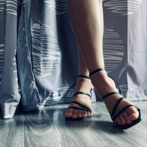 Feet_girl_love59 mym