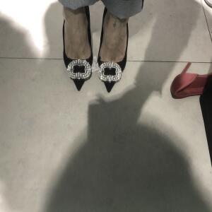 Feet_girl_mel mym