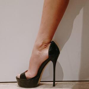 Feet_glam mym