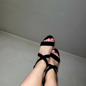 Feet_kaa mym