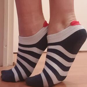 Feet_ness_girl mym