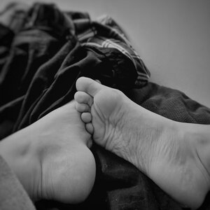 Feet_of_a_pikachu mym