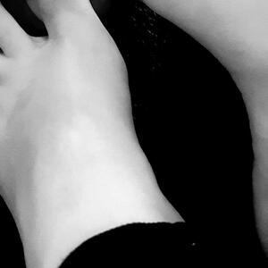 Feet_of_naughty mym