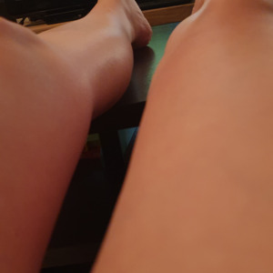 Feet_of_naughty mym