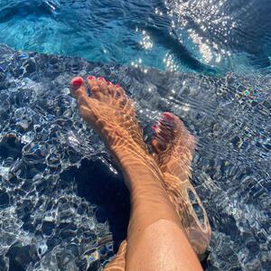 Feet_pamela mym