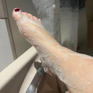 Feetby_mia mym
