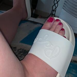 Feetgirl_9128 mym