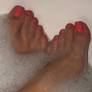 Feetgirlcreator mym