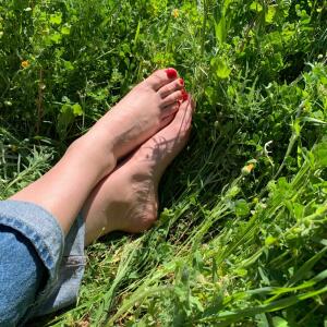 Feetmady_66 mym