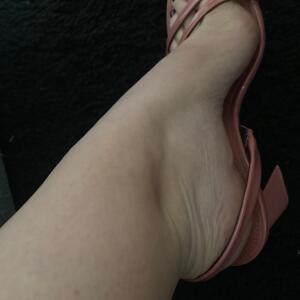 Feetmemoreandmore mym