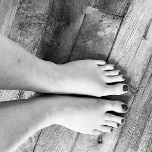 Feetparadise_x mym