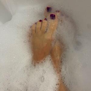 Ferishfeet_lola mym