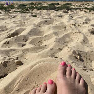 Fit_feet_girl mym