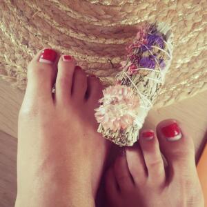 Flowery_feets mym