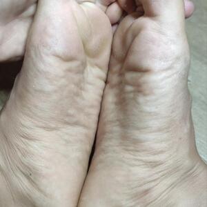 Footforfoot mym