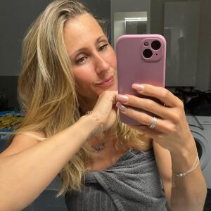 Frau_jenna_ mym