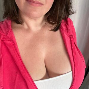Frenchboredmom mym