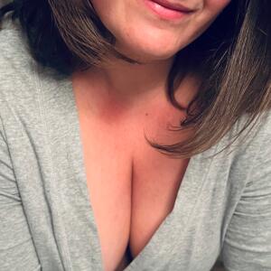 Frenchboredmom mym