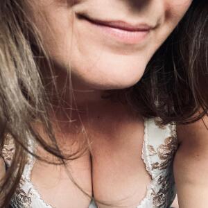 Frenchboredmom mym