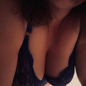Frenchboredmom mym