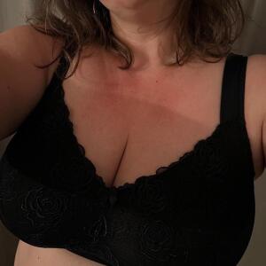 Frenchboredmom mym