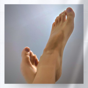 Frenchy_toes mym
