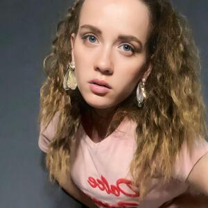 Frenchybeauty_model mym