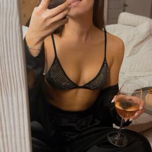 Gabriella23 mym