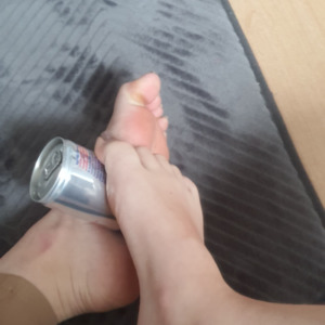 Gelly_feet mym