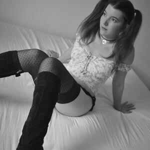 Girl_modele mym
