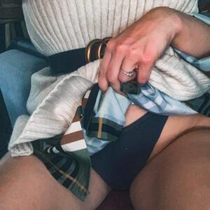 Girlanonyme_ mym