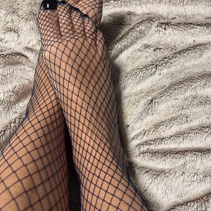 Girlfeetall mym
