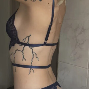 Glamfootyage mym