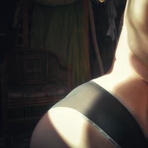Goldenapple_model mym