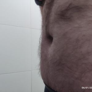 Hairyhornyguy mym