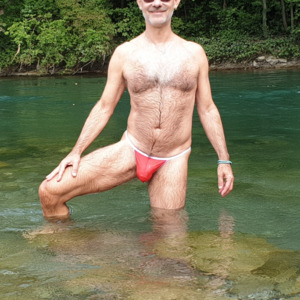 Hairythongman mym