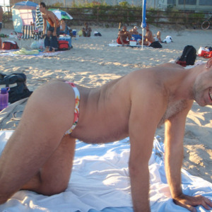 Hairythongman mym