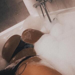 Hasna_sexy mym