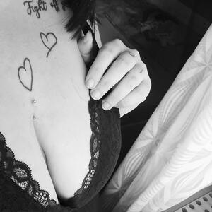 Hazel_nut_official_ mym