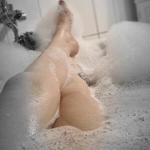 Heylay_squirt mym